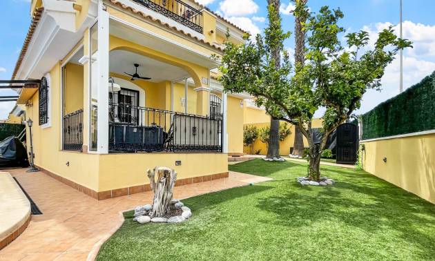 Villa - Sale - Orihuela Costa - Los Dolses