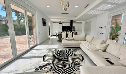 Villa - Sale - Petrer - INM-63661