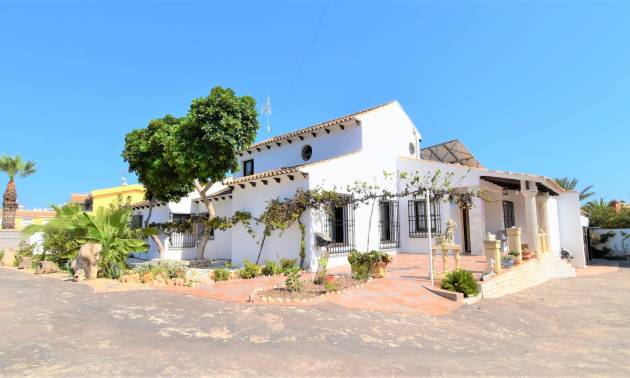 Vrijstaande villa - Bestaande woningen - Orihuela Costa - Orihuela Costa