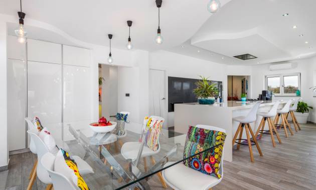 Revente - Villa - San Miguel de Salinas