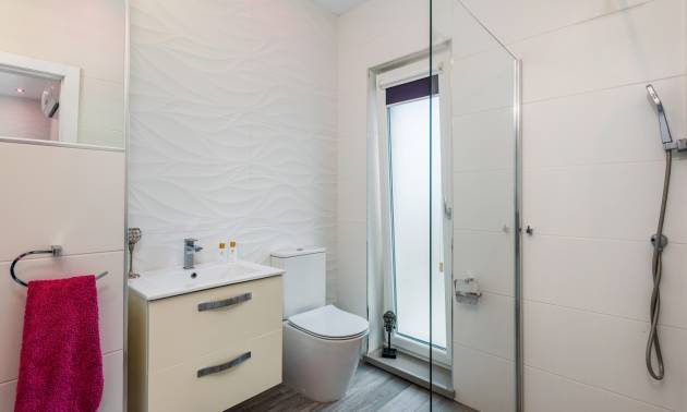 Revente - Villa - San Miguel de Salinas