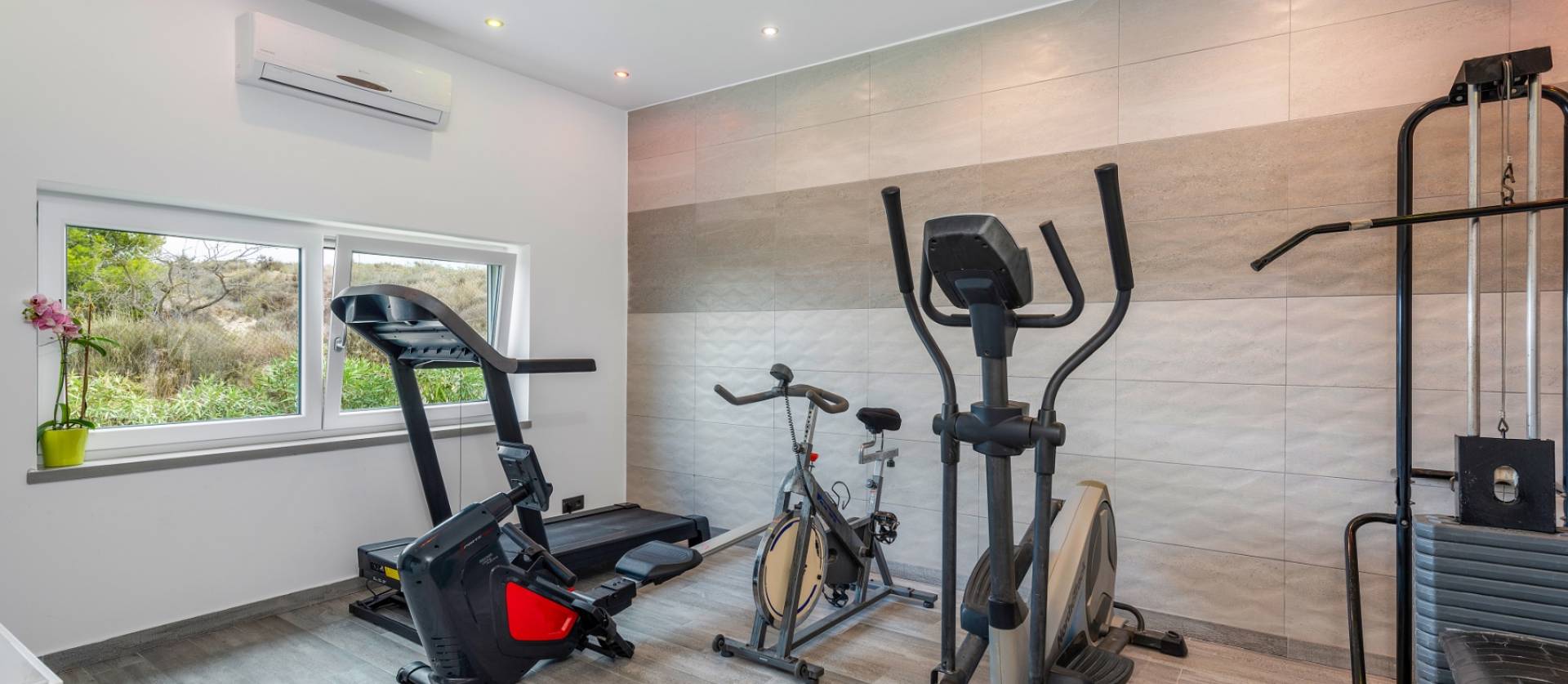 Revente - Villa - San Miguel de Salinas