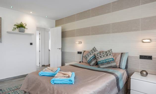 Revente - Villa - San Miguel de Salinas