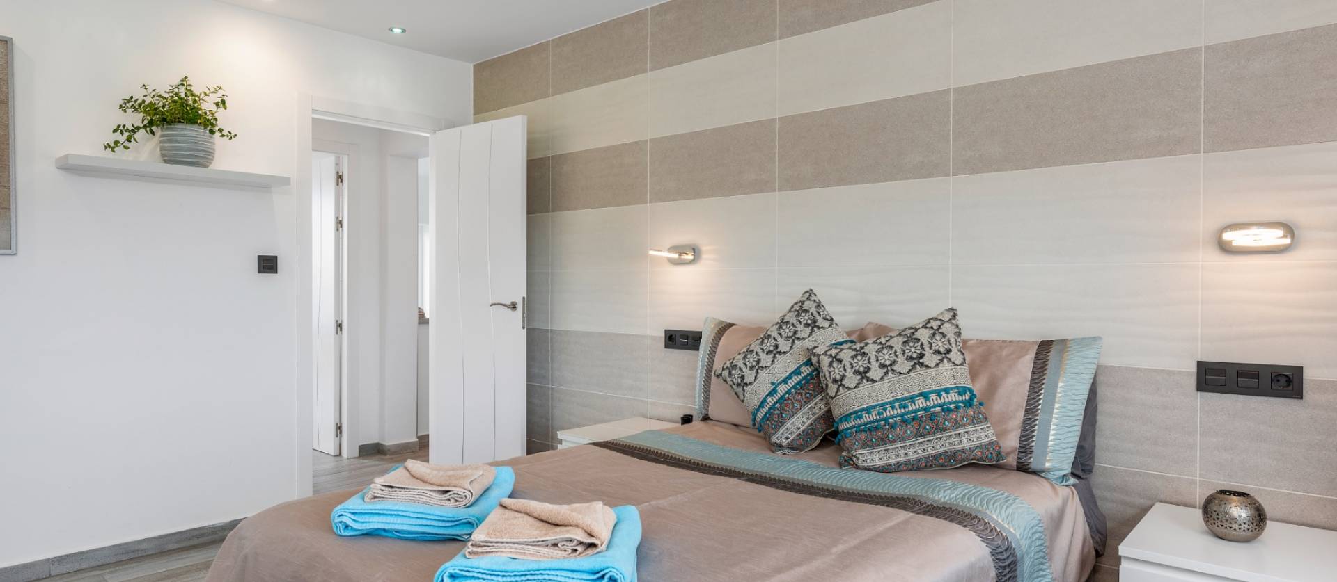 Revente - Villa - San Miguel de Salinas