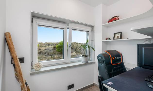 Revente - Villa - San Miguel de Salinas