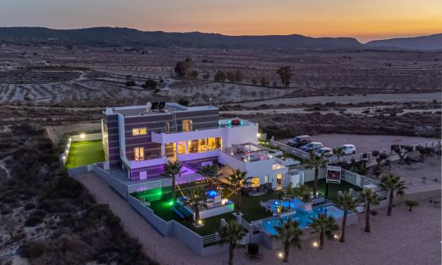 Revente - Villa - San Miguel de Salinas