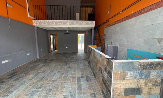 Sale - Commercial - Algorfa - La Finca Golf