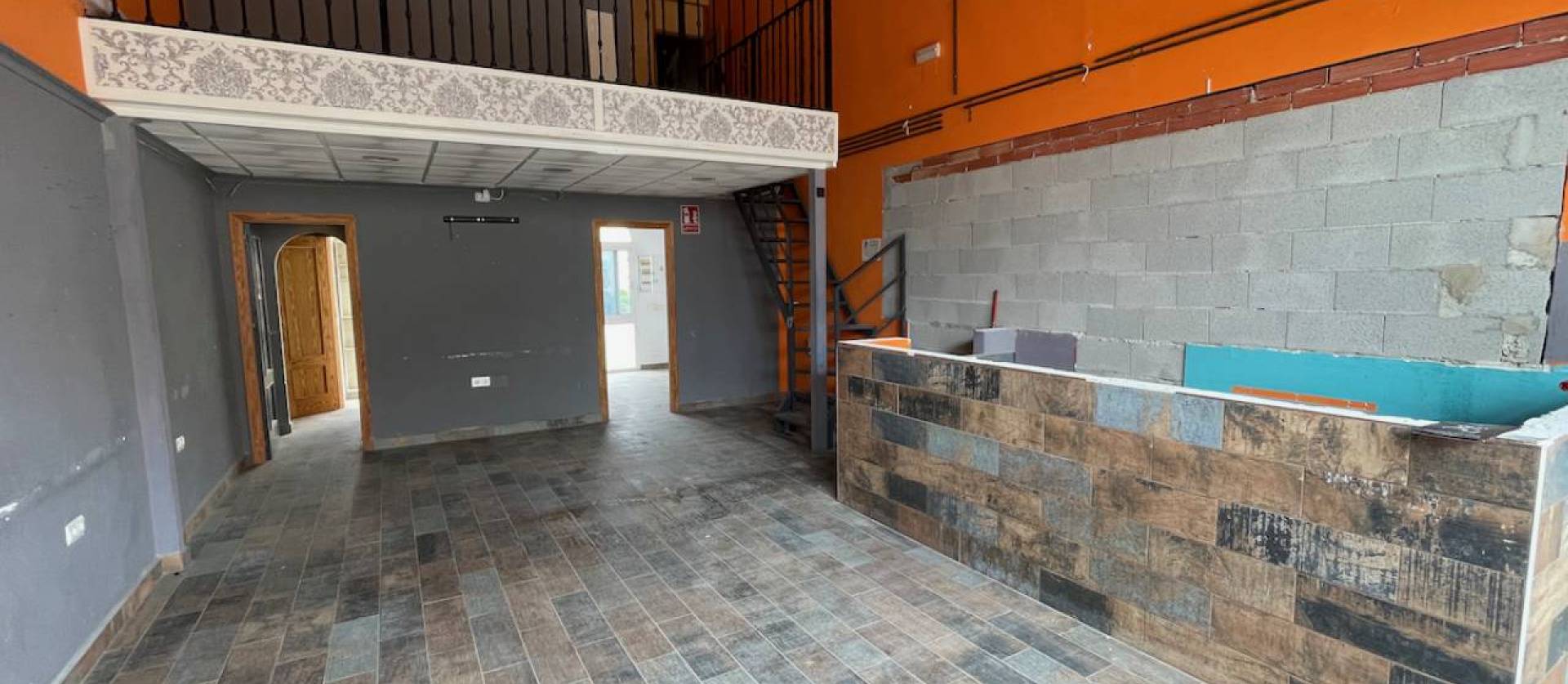 Sale - Commercial - Algorfa - La Finca Golf