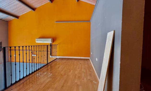 Sale - Commercial - Algorfa - La Finca Golf