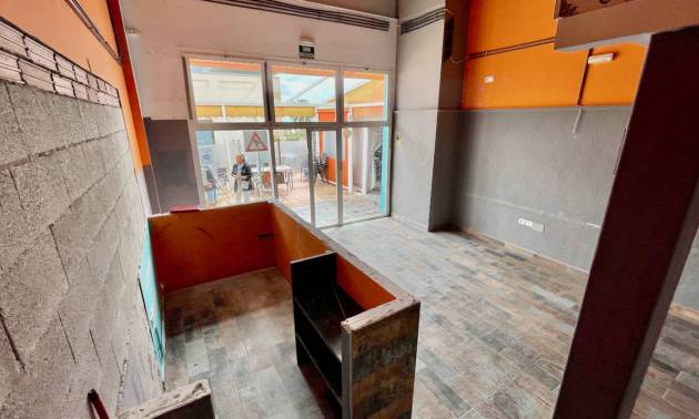 Sale - Commercial - Algorfa - La Finca Golf