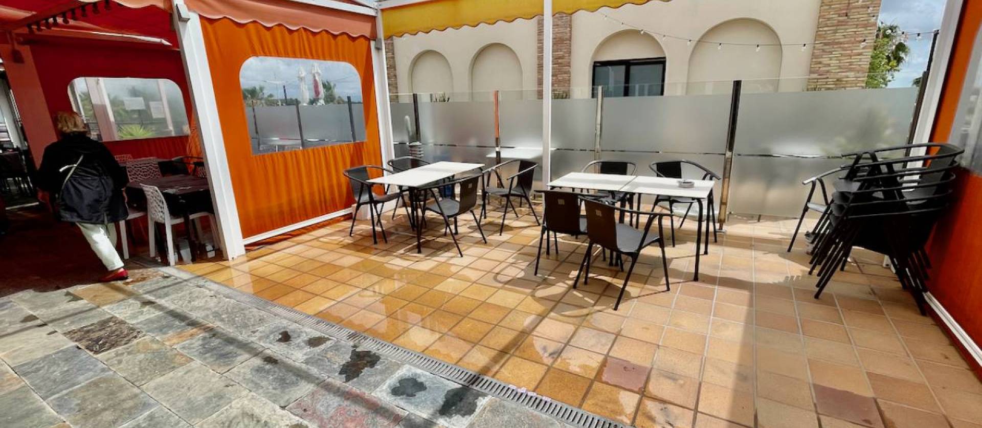 Sale - Commercial - Algorfa - La Finca Golf