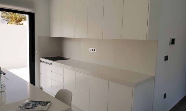 Nueva construcción  - Villa - Pinar de Campoverde