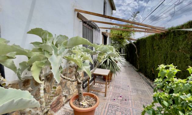 Sale - Country House - Orihuela