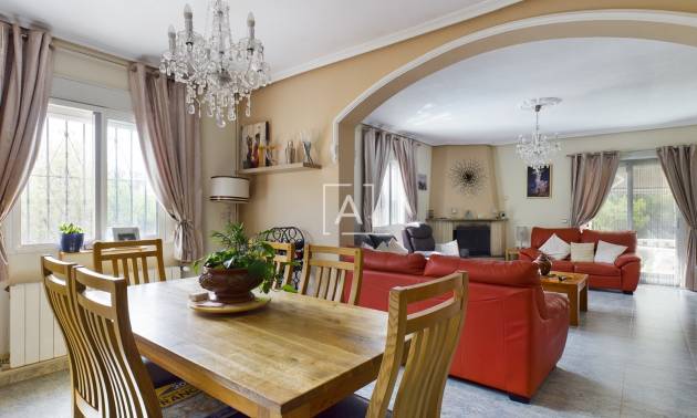 Bestaande woningen - Villa - Pinar de Campoverde