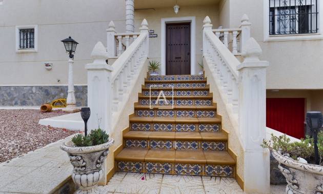 Bestaande woningen - Villa - Pinar de Campoverde