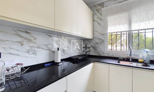 Bestaande woningen - Villa - Pinar de Campoverde