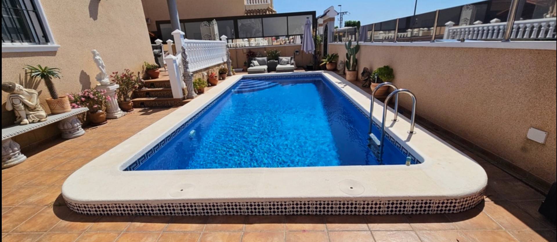 Sale - Villa - Pinar de Campoverde