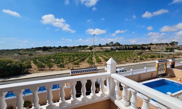 Sale - Villa - Pinar de Campoverde