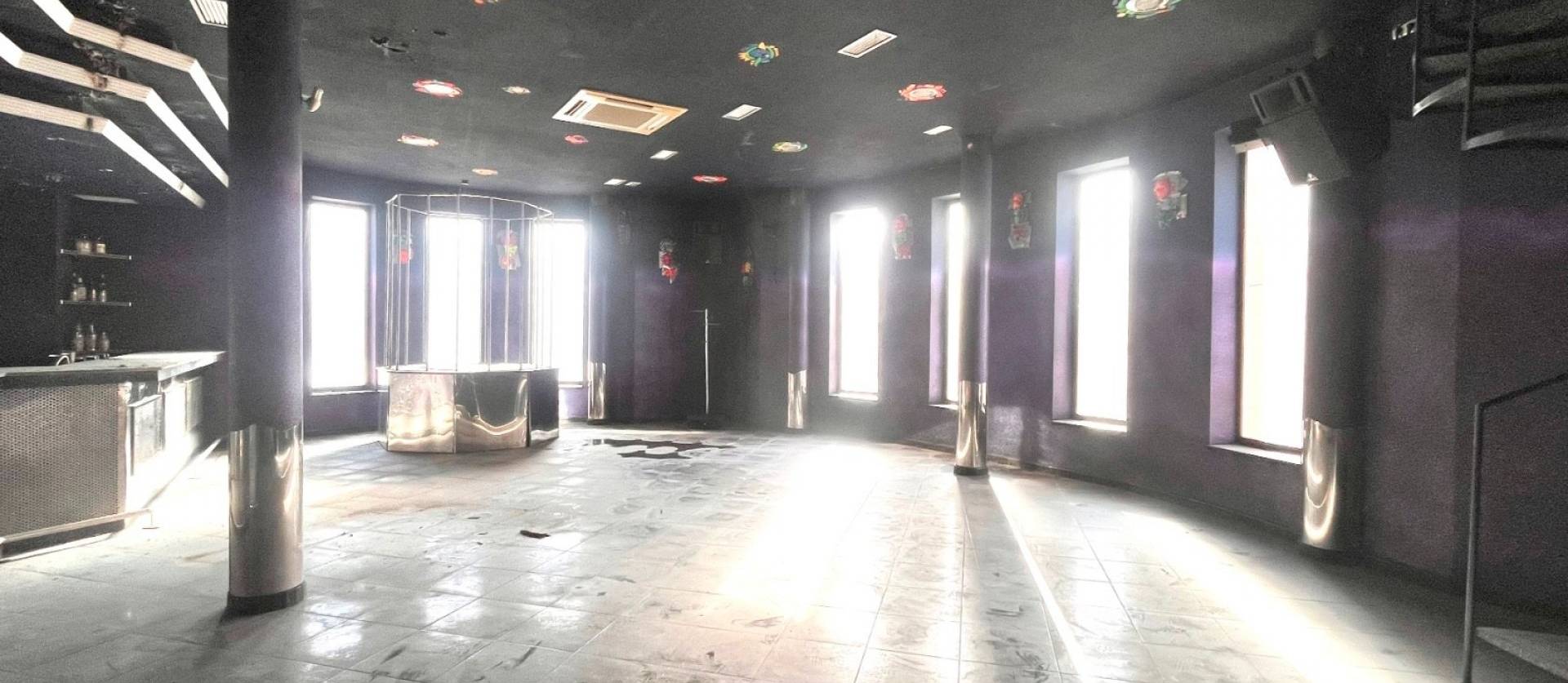 Sale - Commercial - Torrevieja - Playa del Cura