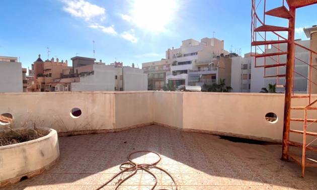Sale - Commercial - Torrevieja - Playa del Cura