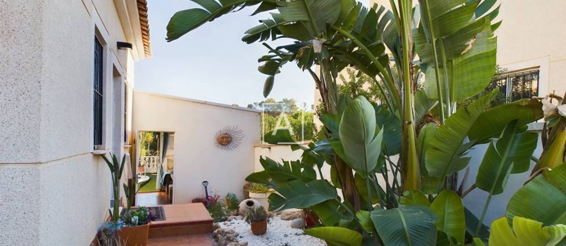 Sale - Villa - Pinar de Campoverde