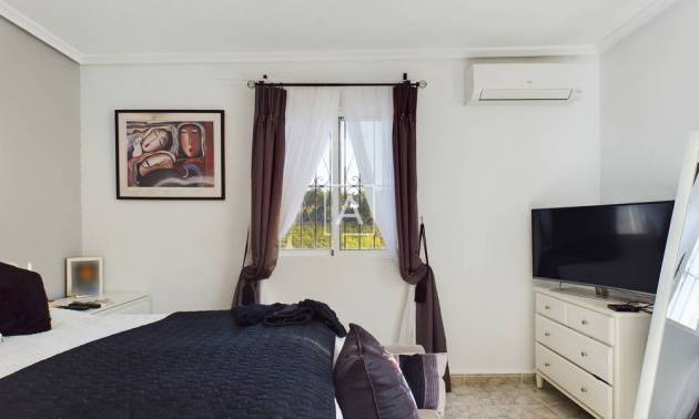 Sale - Villa - Pinar de Campoverde