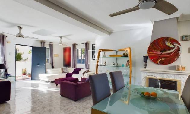 Sale - Villa - Pinar de Campoverde