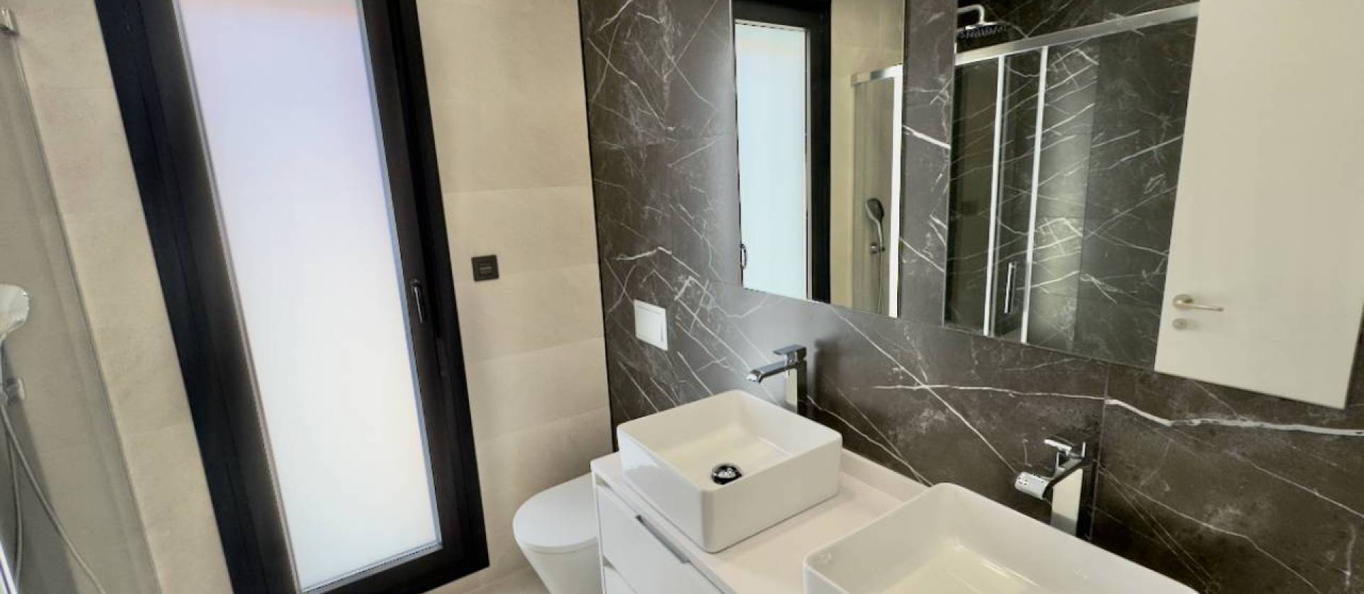 Nouvelle construction - Villa - Benijofar