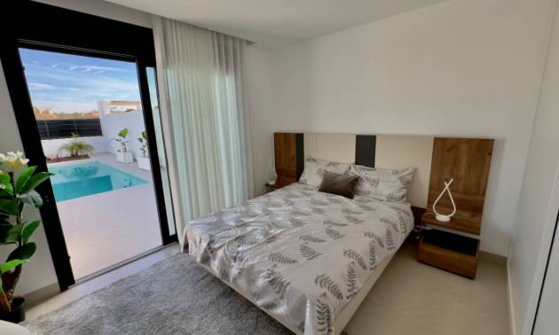 Nouvelle construction - Villa - Benijofar