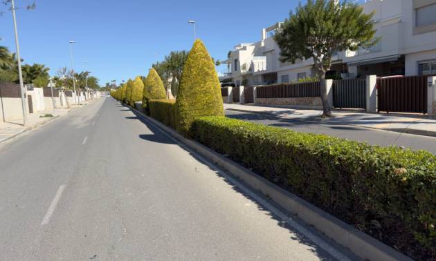 Nieuwbouw projecten - Villa - Los Montesinos