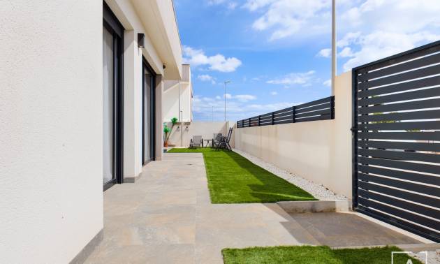 Bestaande woningen - Villa - Los Montesinos