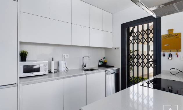 Bestaande woningen - Villa - Los Montesinos