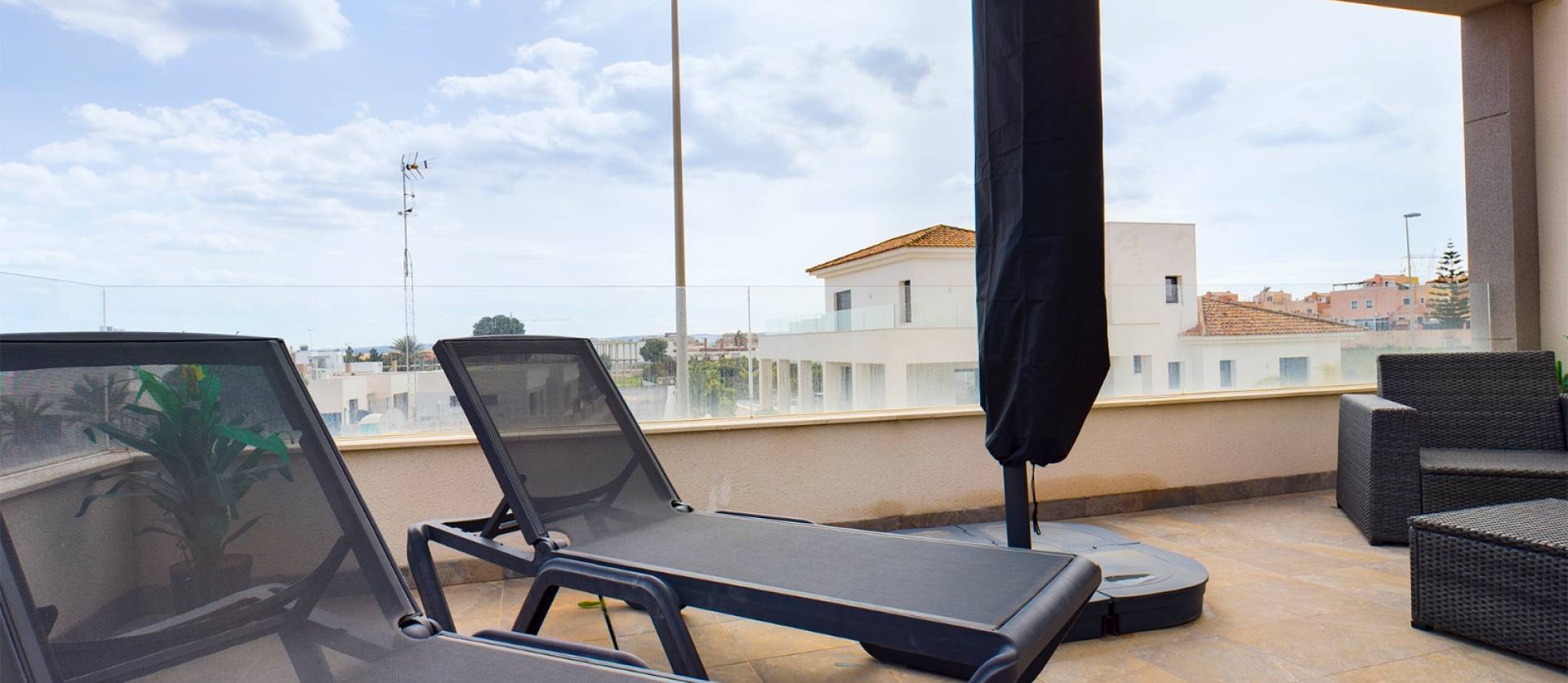 Bestaande woningen - Villa - Los Montesinos