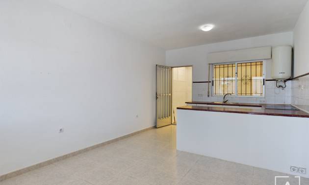 Sale - Bungalow - Pinar de Campoverde