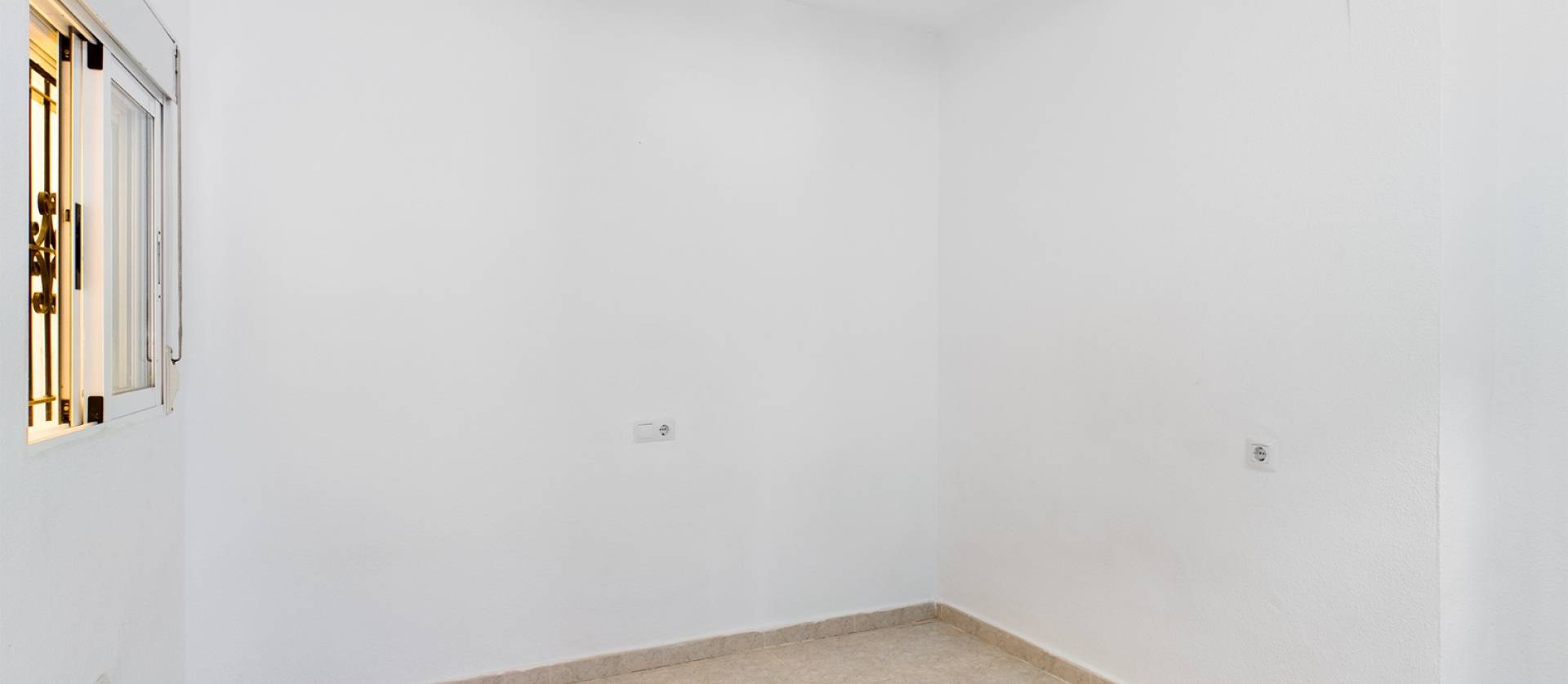 Sale - Bungalow - Pinar de Campoverde