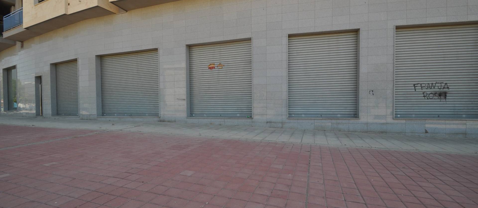 Sale - Commercial - Elda