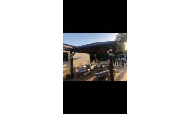 Revente - Villa - Elda