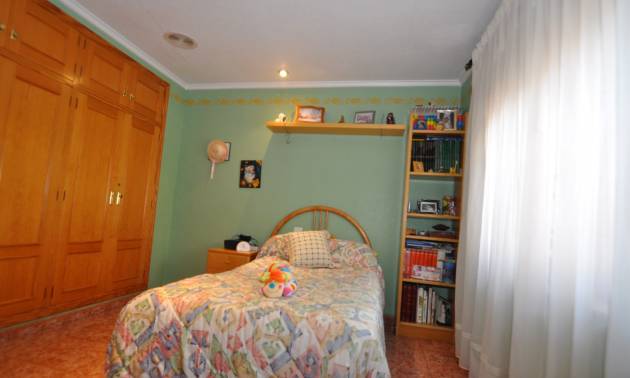 Revente - Maison de ville - Pinoso