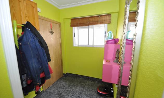 Revente - Apartment - Villena