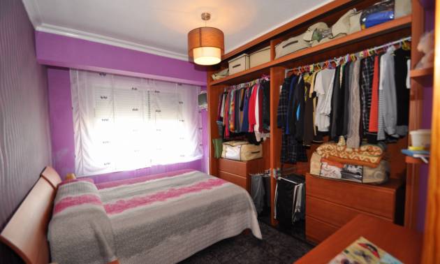 Revente - Apartment - Villena