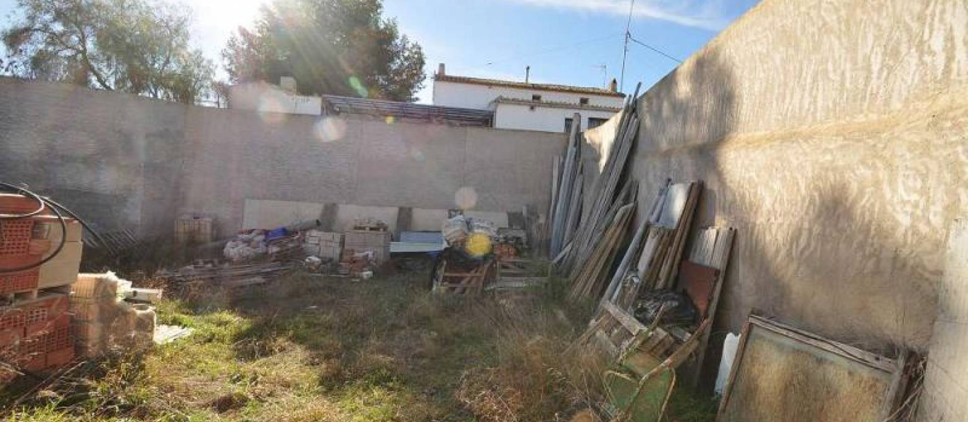 Sale - Land - Chinorlet