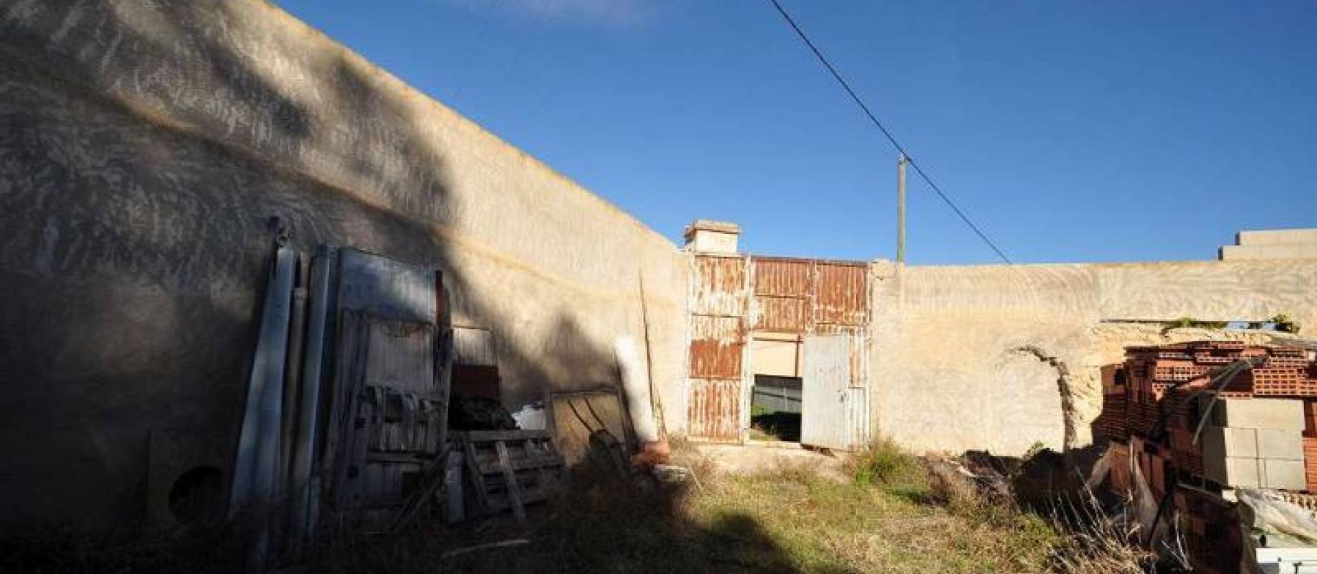 Sale - Land - Chinorlet