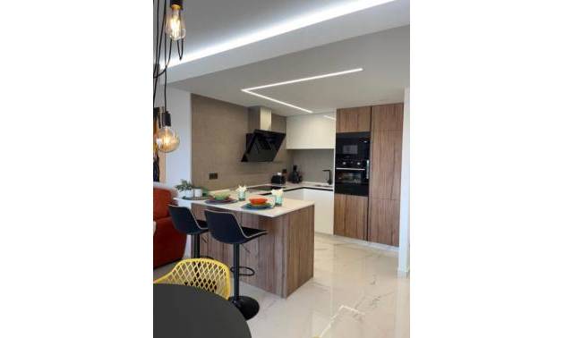 Sale - Apartment - EL RASO - El Raso