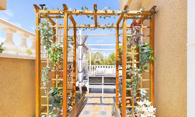 Sale - Semi Detached - Pinar de Campoverde