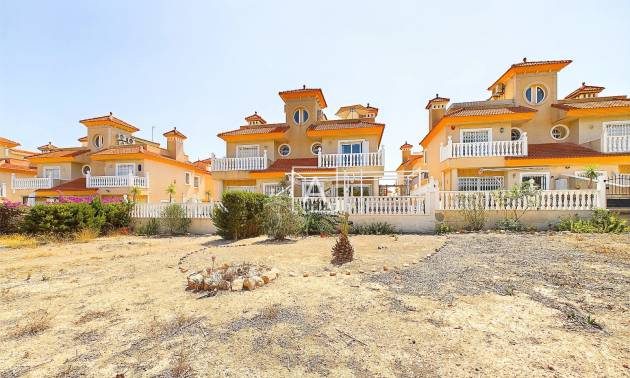 Sale - Semi Detached - Pinar de Campoverde