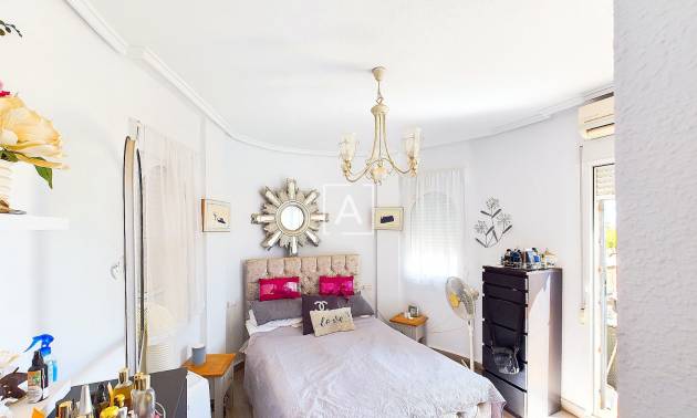 Sale - Villa - Pinar de Campoverde