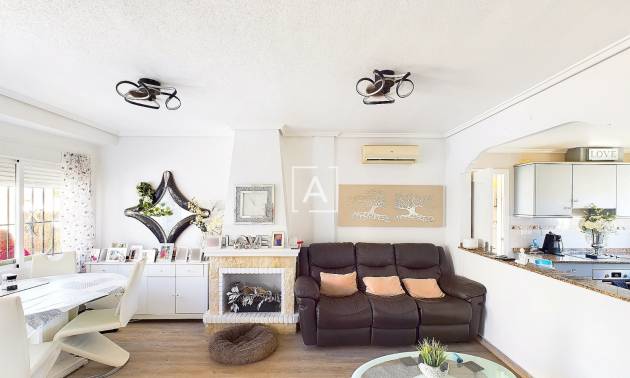 Sale - Villa - Pinar de Campoverde