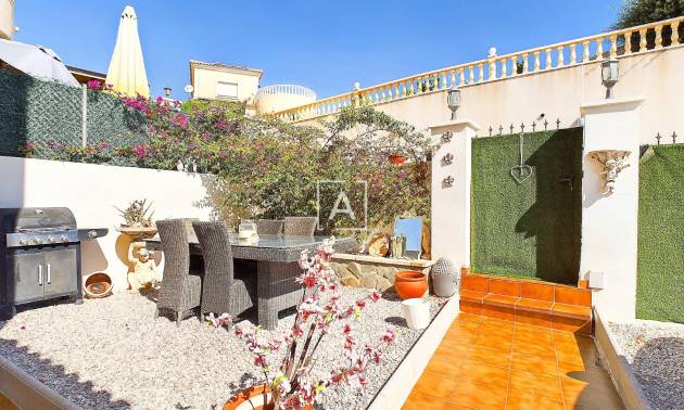 Sale - Villa - Pinar de Campoverde