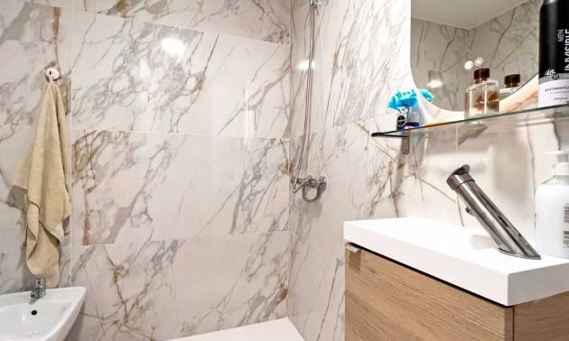 Sale - Bungalow - Orihuela Costa - Playa Flamenca