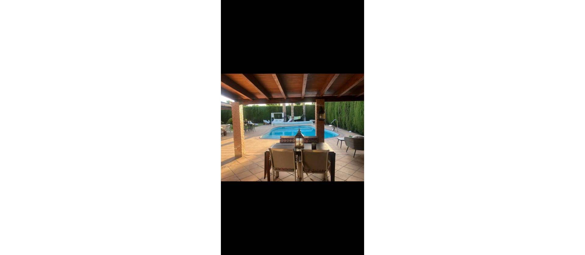 Revente - Villa - Elda